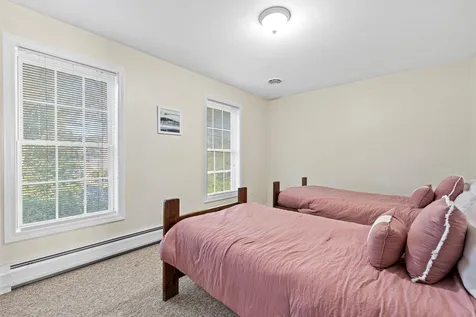 8 Melissa Way Laconia NH 03246