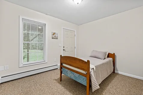 8 Melissa Way Laconia NH 03246