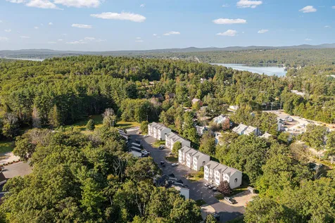 8 Melissa Way Laconia NH 03246