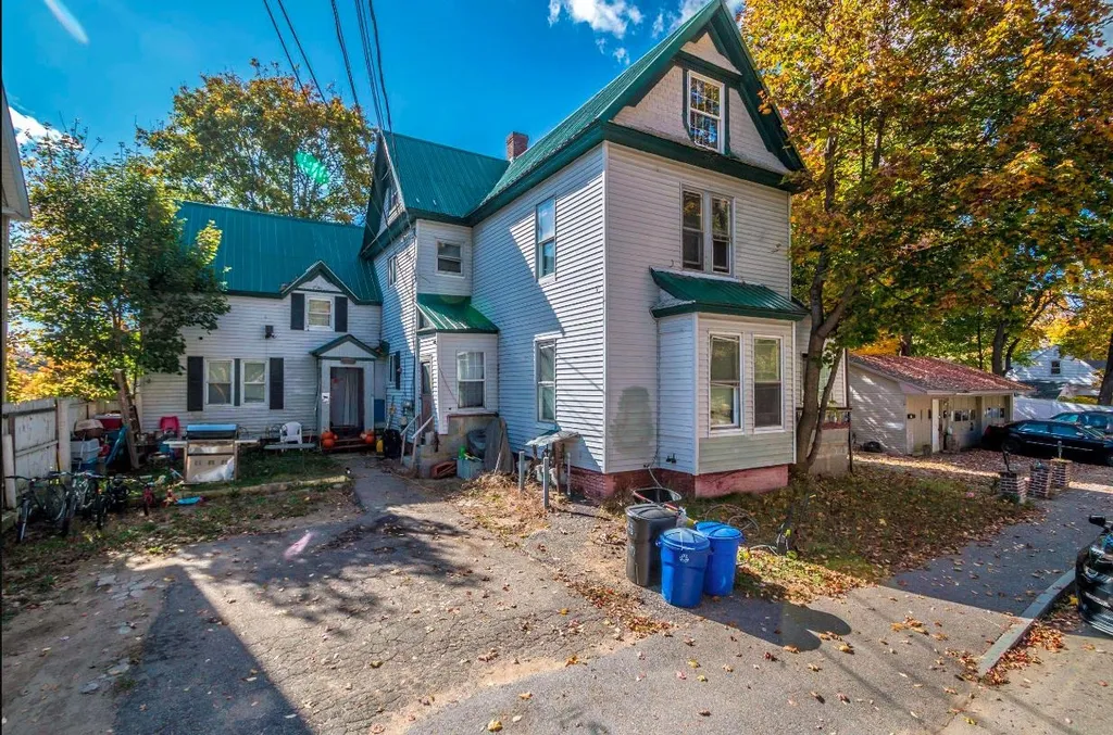 72 Batchelder Street Laconia NH 03246
