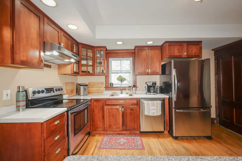 57 Maple Street Lebanon NH 03784