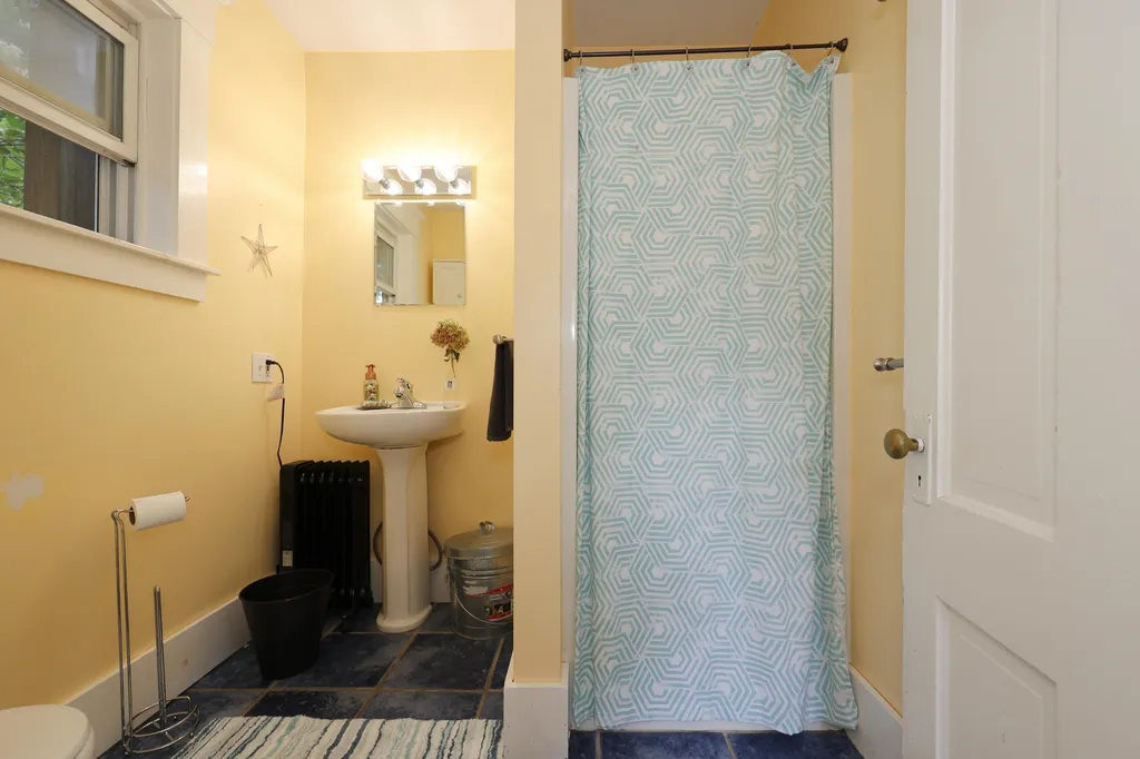 57 Maple Street Lebanon NH 03784