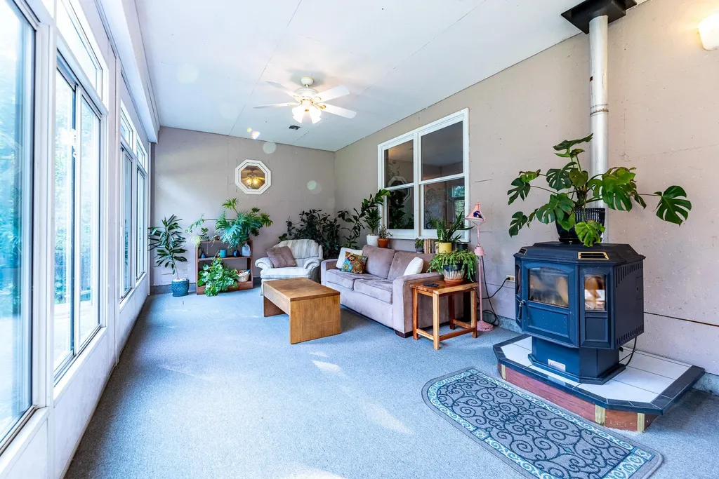 124 Anderson Hill Road Enfield NH 03748