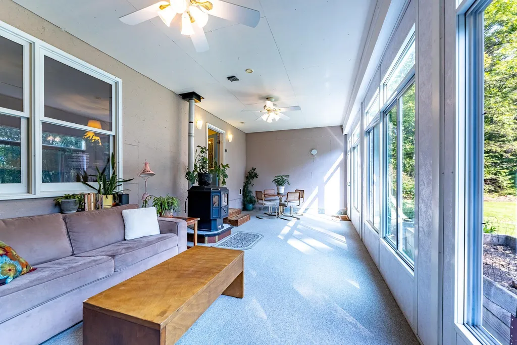 124 Anderson Hill Road Enfield NH 03748