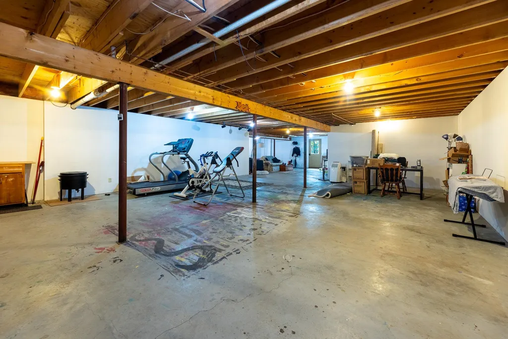 124 Anderson Hill Road Enfield NH 03748