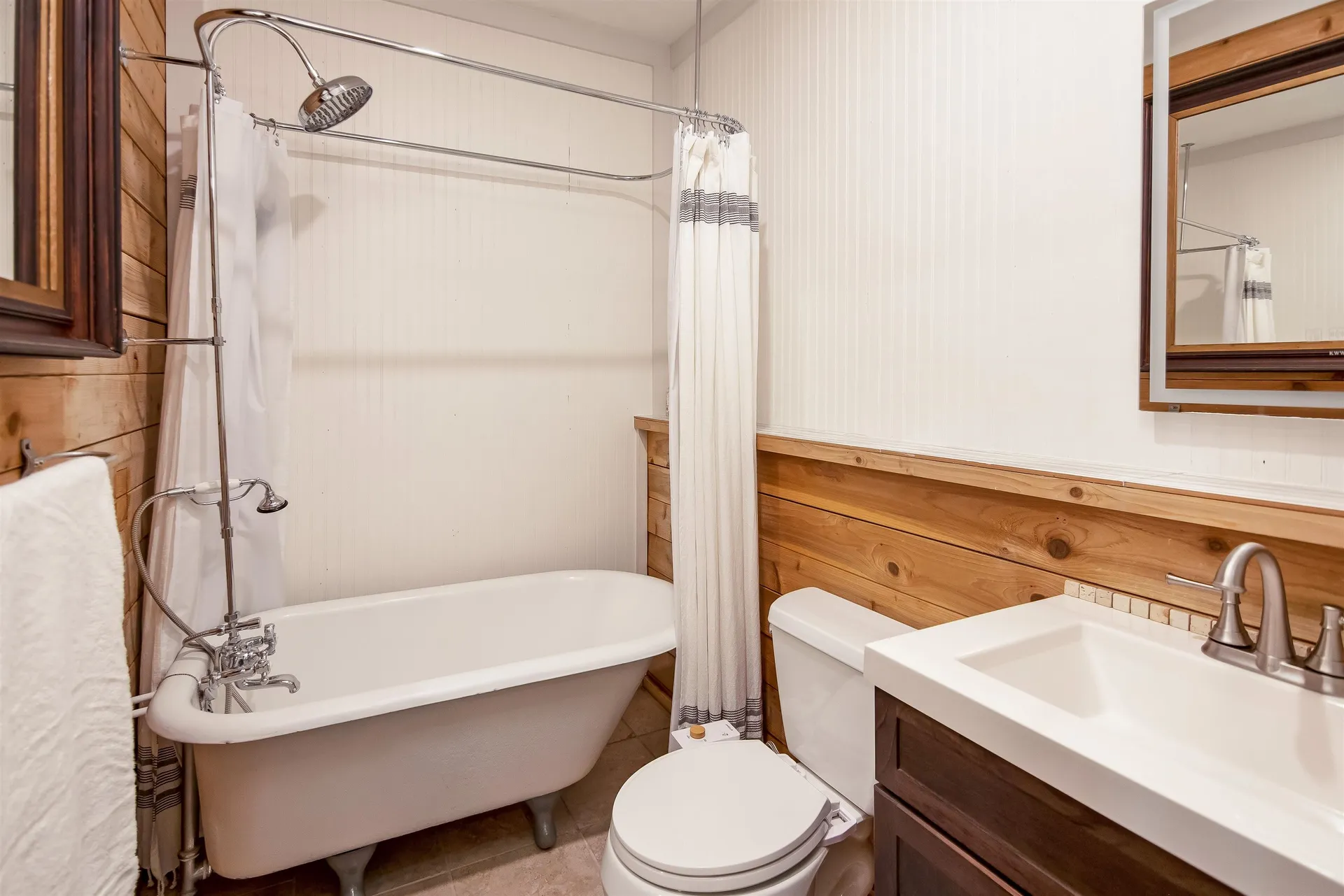 215 Sand Road Colchester VT 05446