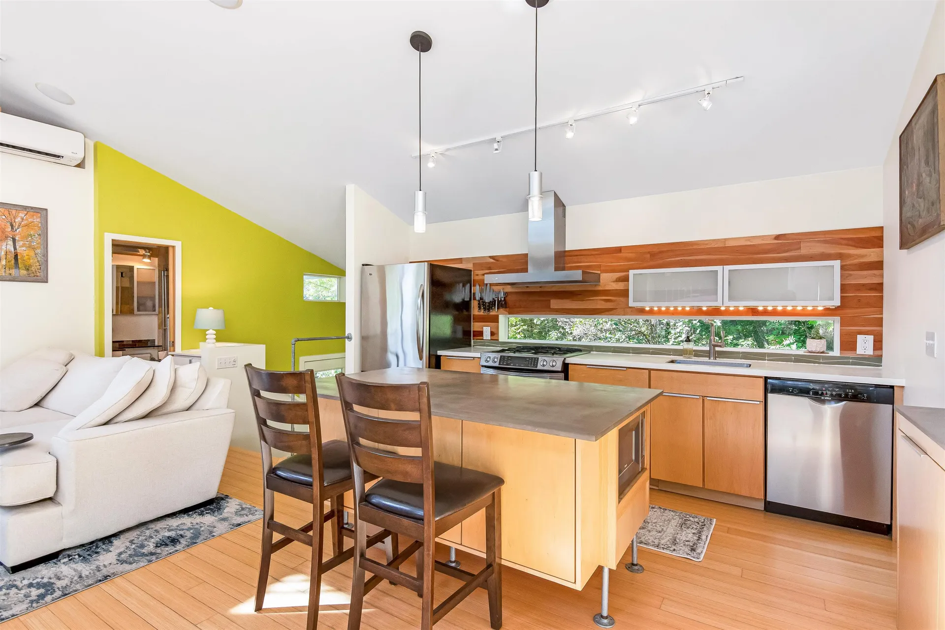 215 Sand Road Colchester VT 05446