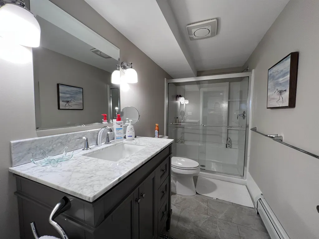 11 Maple Street Exeter NH 03833