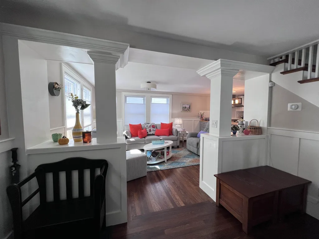 11 Maple Street Exeter NH 03833