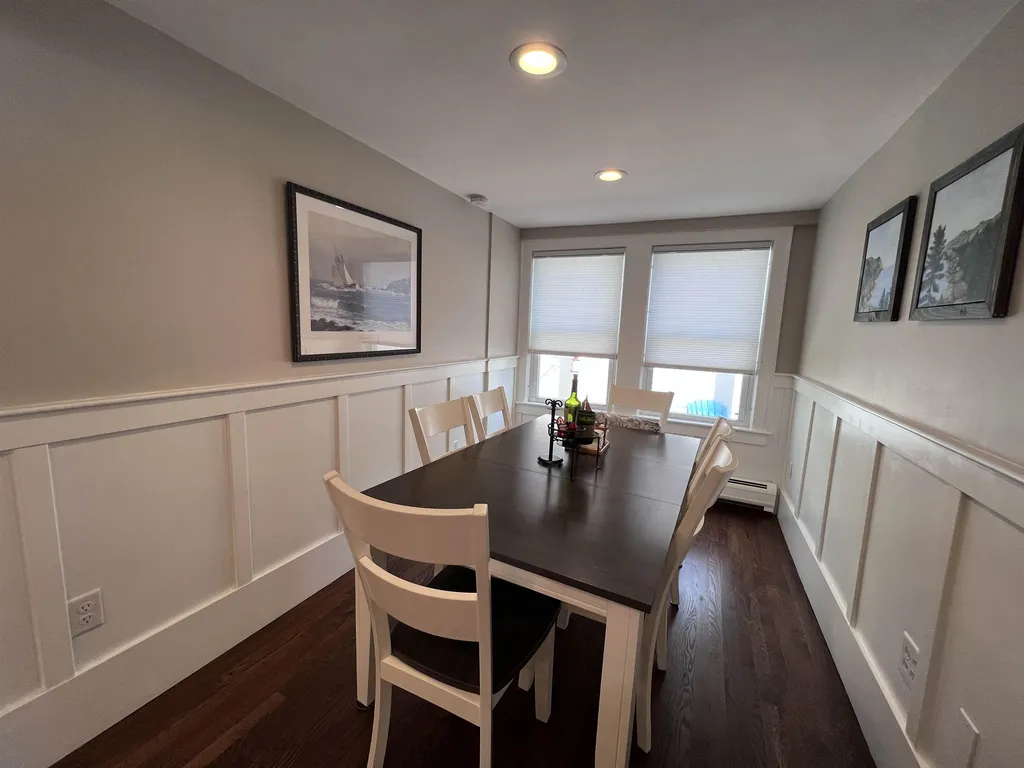 11 Maple Street Exeter NH 03833