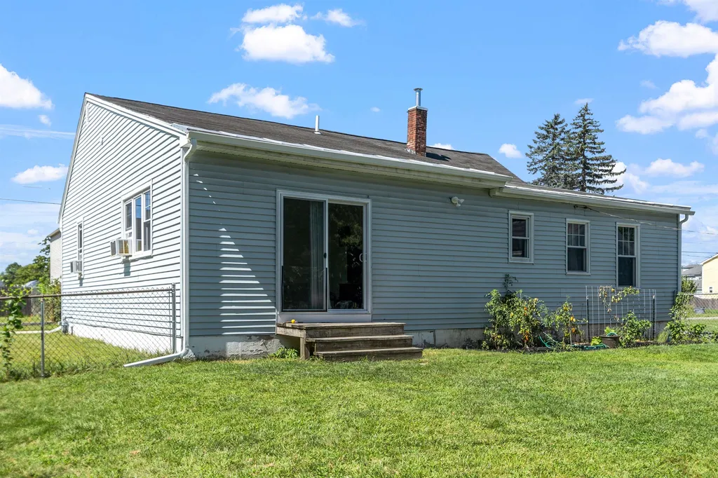 59 Nagle Street Nashua NH 03060
