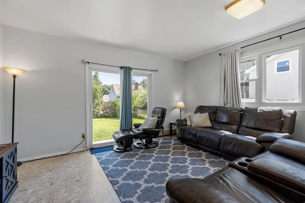 59 Nagle Street Nashua NH 03060
