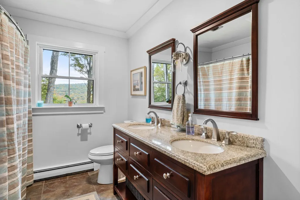 504 Brookfield Road Berlin VT 05602