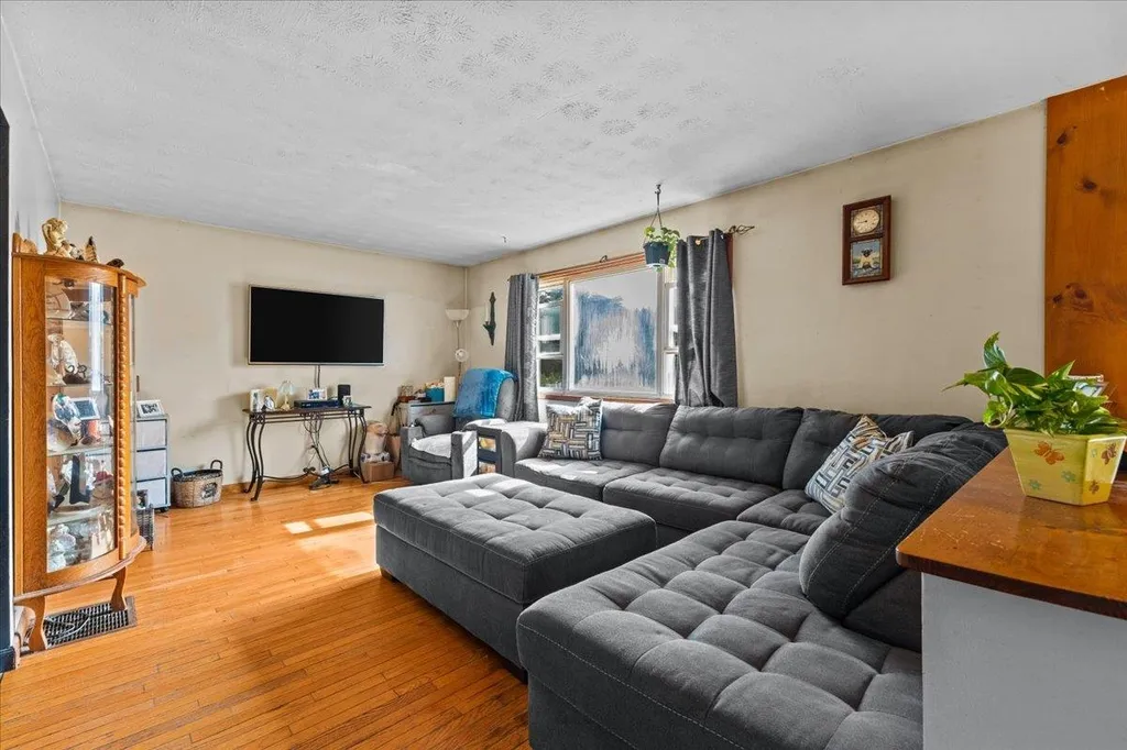 74 Meadow Road Milton VT 05446