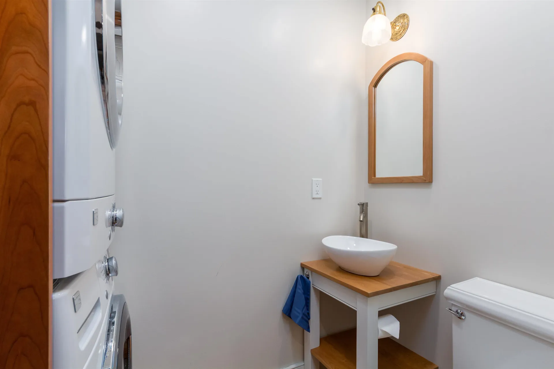 23 Cayuga Court Burlington VT 05408