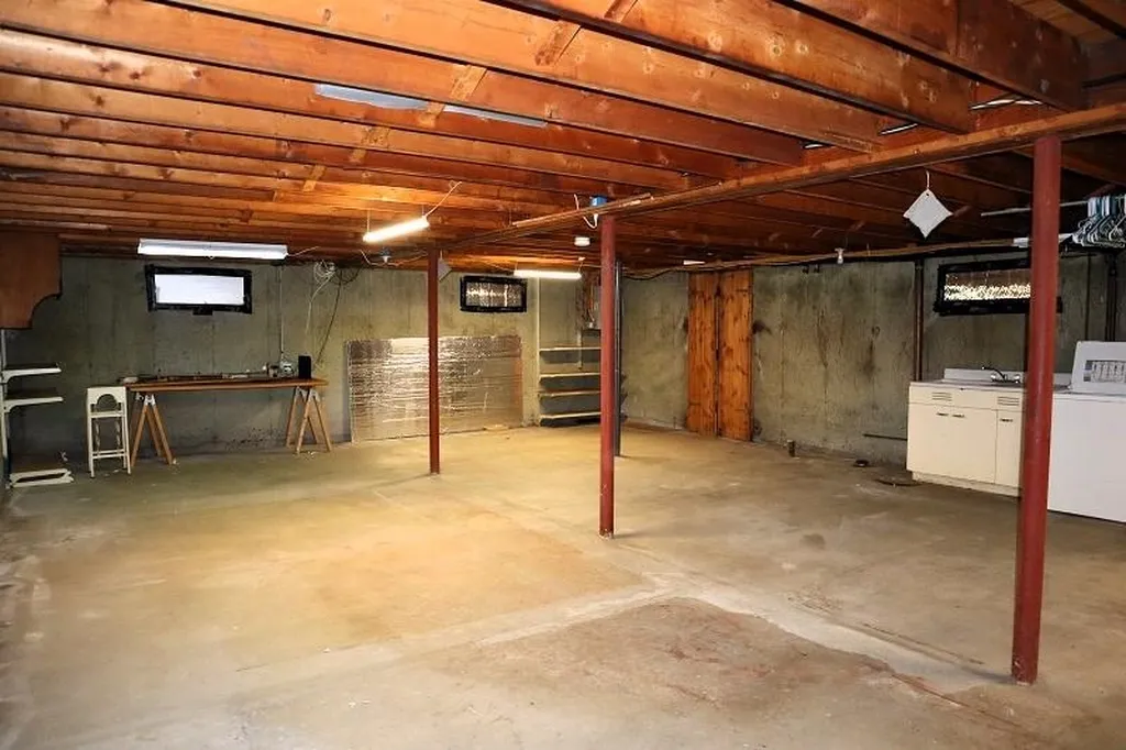 321 Packers Falls Road Durham NH 03824