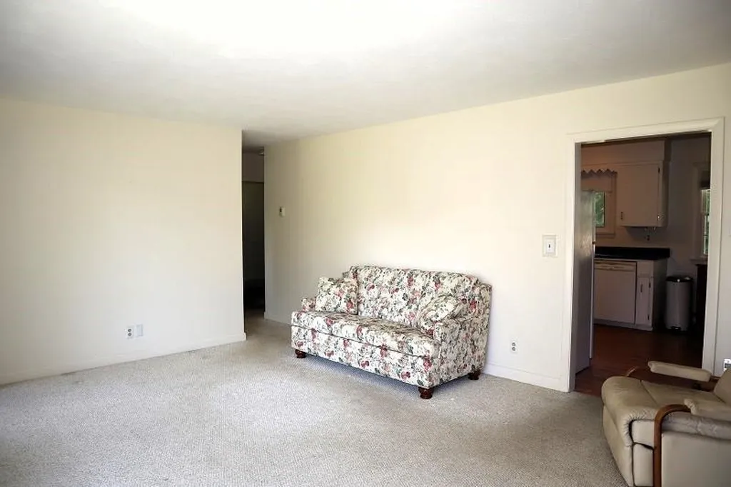 321 Packers Falls Road Durham NH 03824
