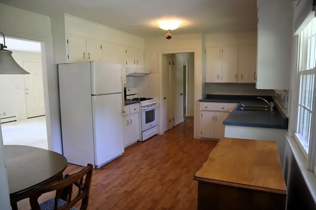 321 Packers Falls Road Durham NH 03824