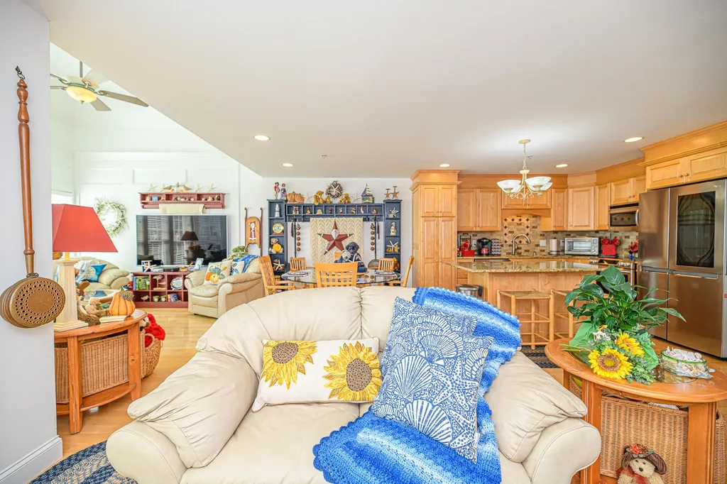 503 Ocean Boulevard Hampton NH 03842