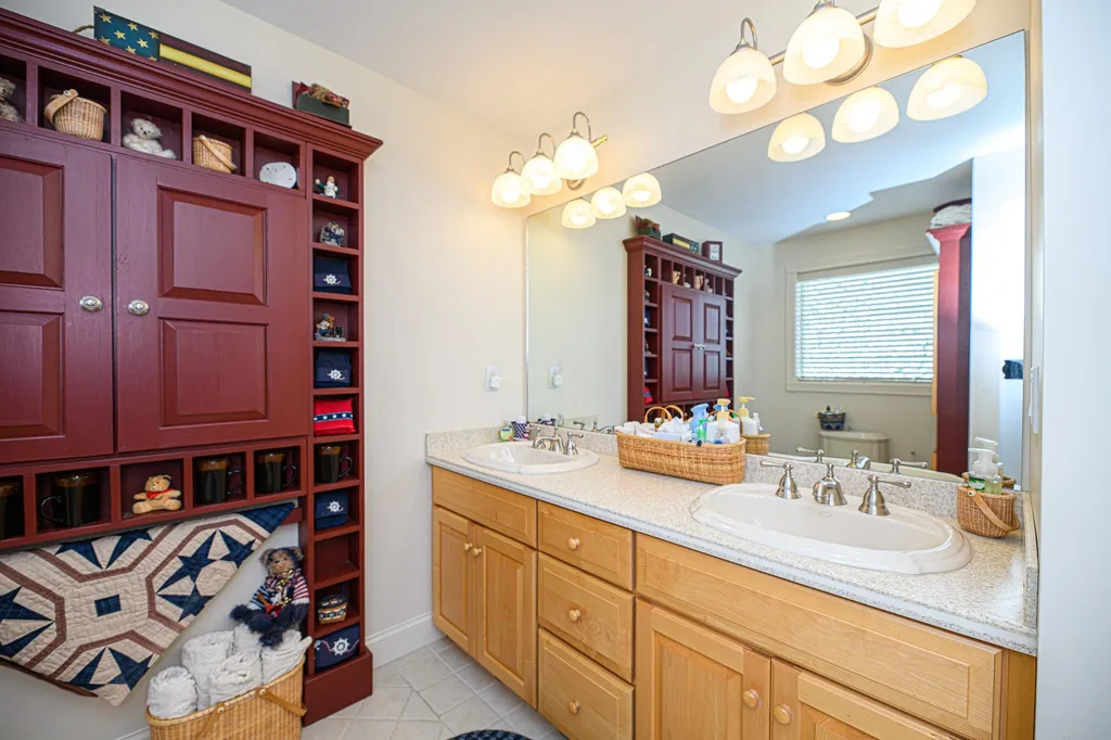 503 Ocean Boulevard Hampton NH 03842