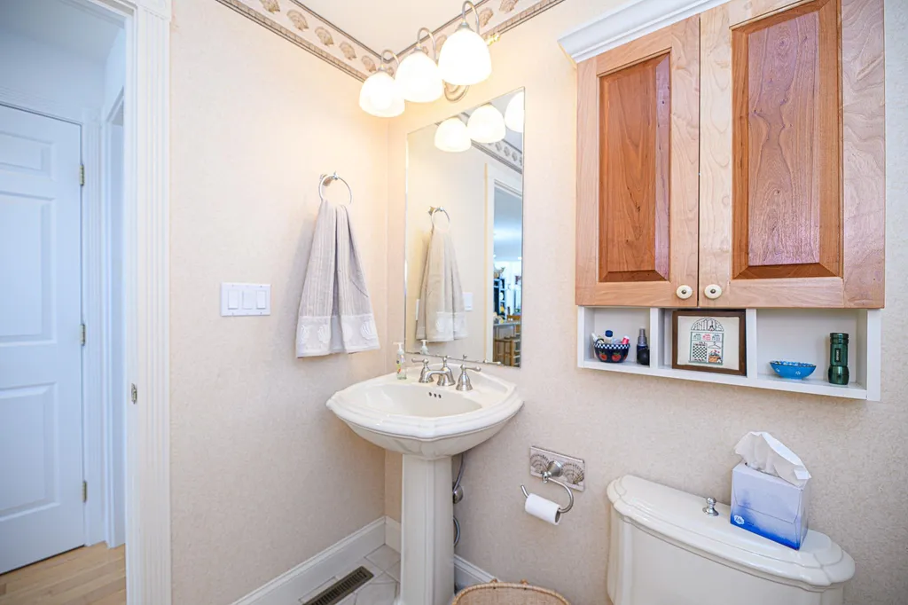 503 Ocean Boulevard Hampton NH 03842