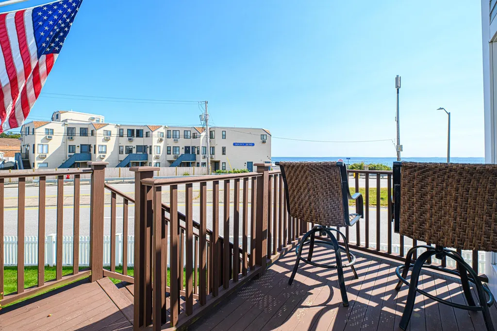 503 Ocean Boulevard Hampton NH 03842