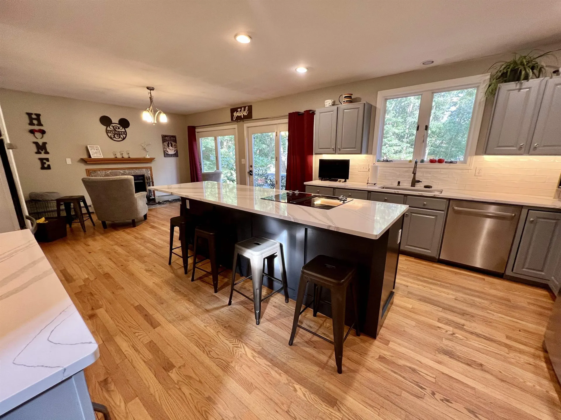 229 Post Road North Hampton NH 03862