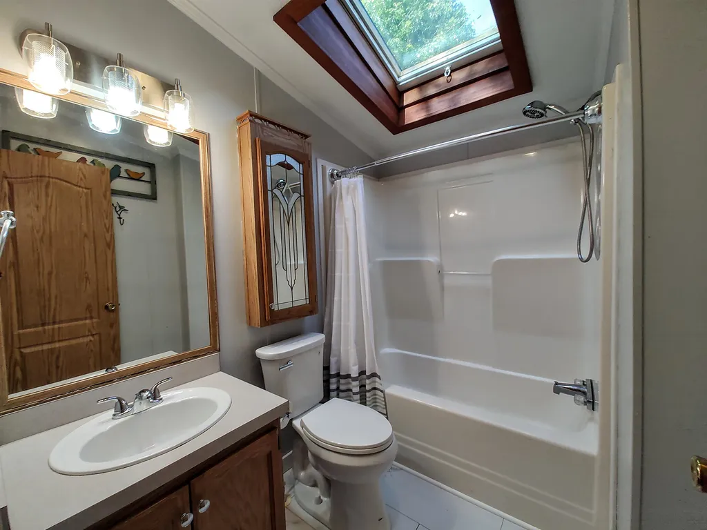 64 Sycamore Boulevard Farmington NH 03835