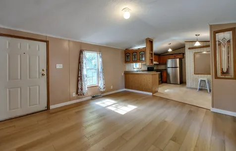 64 Sycamore Boulevard Farmington NH 03835