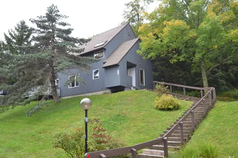 454 South Village Boulevard Warren VT 05674