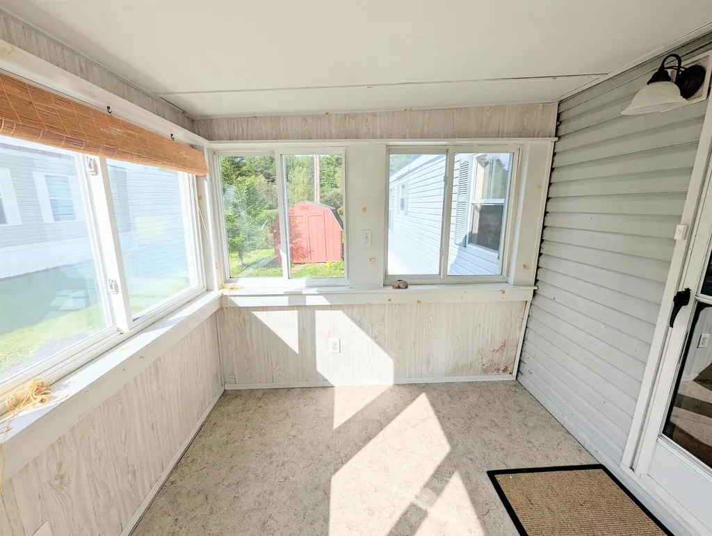 11 Toney Trailer Park Littleton NH 03561