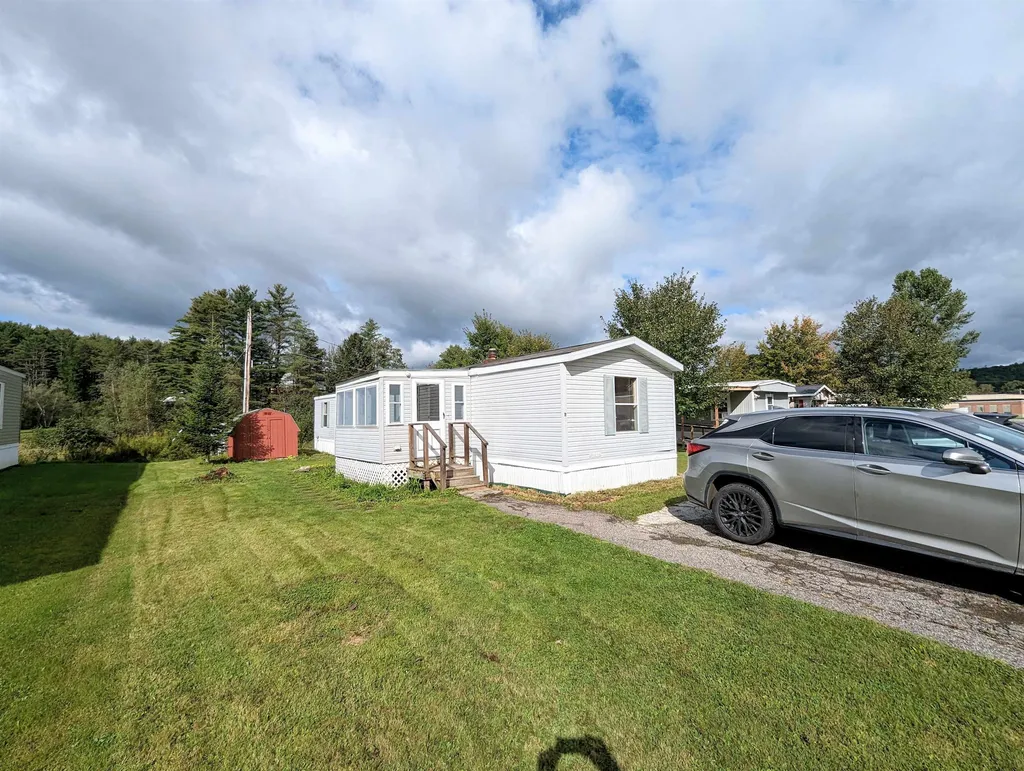 11 Toney Trailer Park Littleton NH 03561
