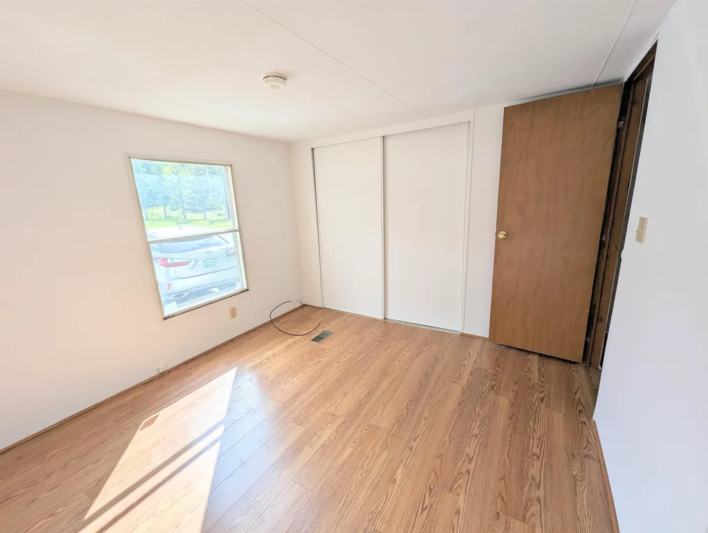 11 Toney Trailer Park Littleton NH 03561