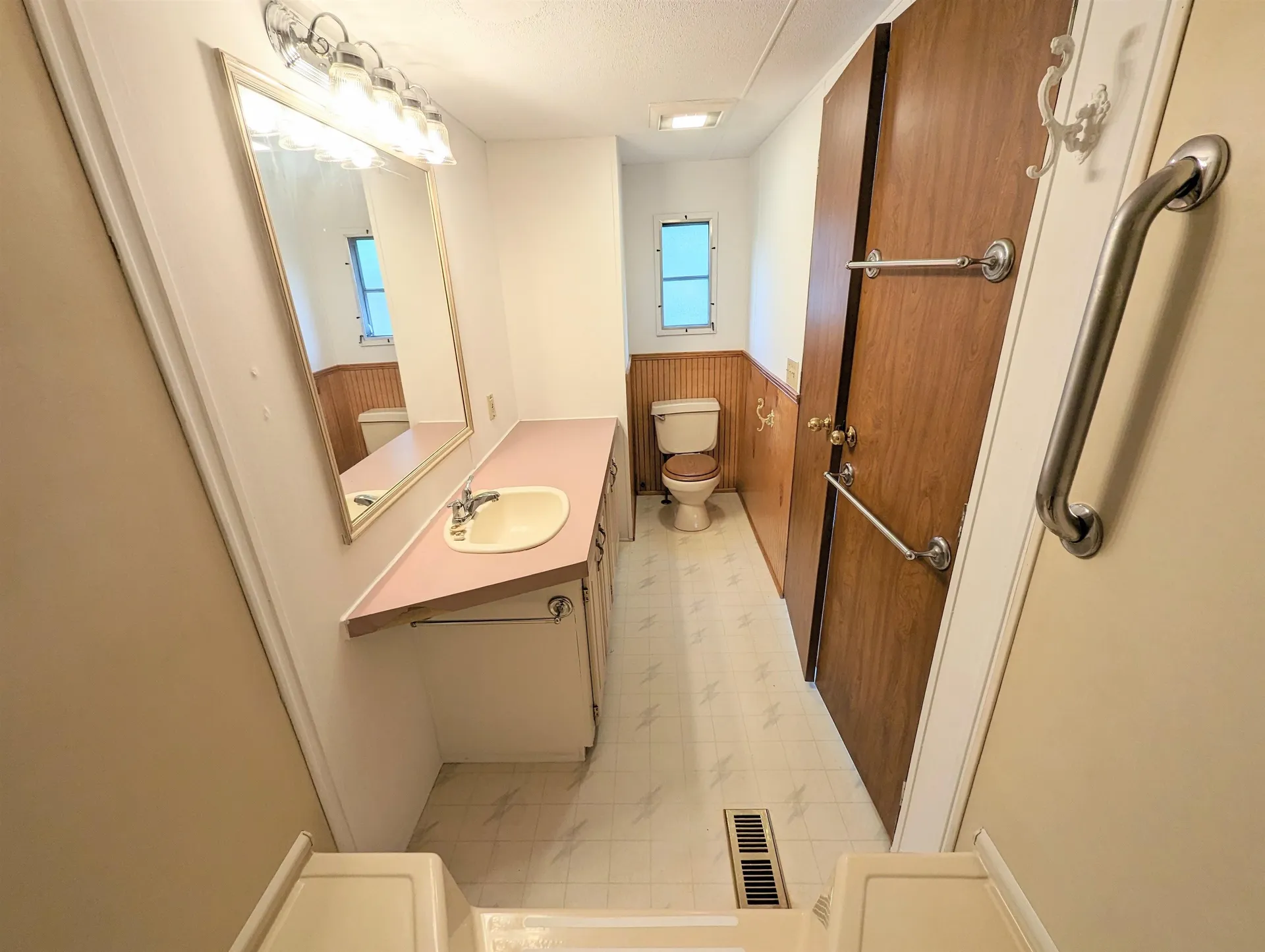 11 Toney Trailer Park Littleton NH 03561