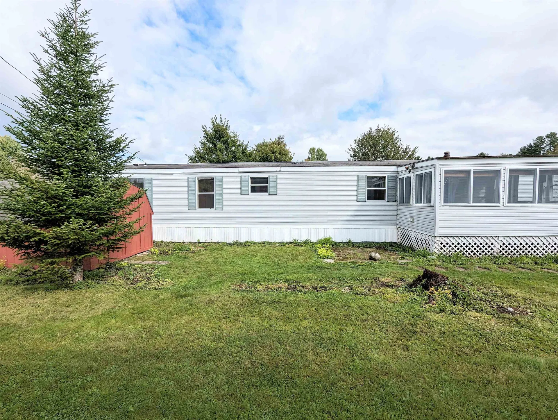 11 Toney Trailer Park Littleton NH 03561