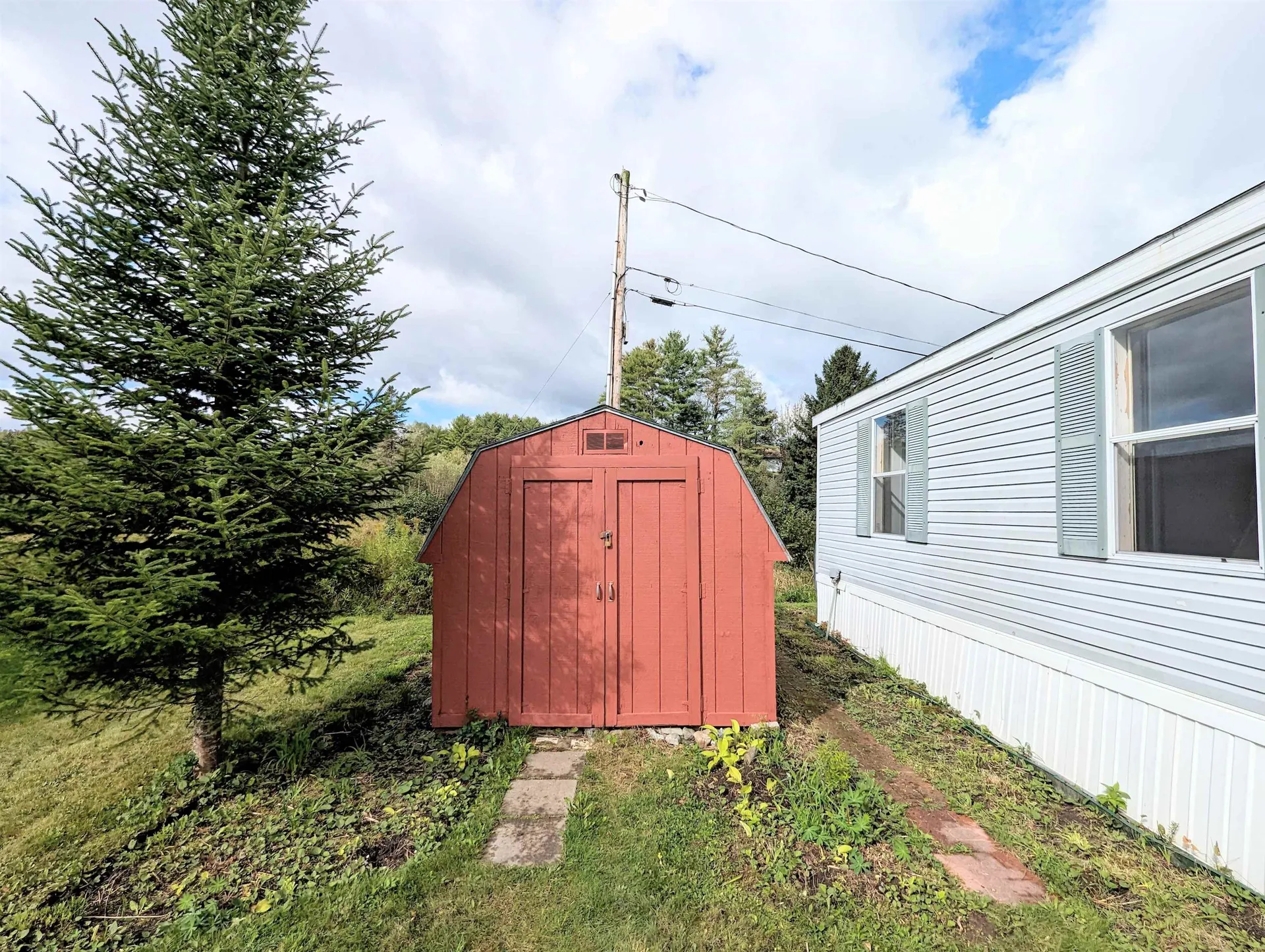 11 Toney Trailer Park Littleton NH 03561
