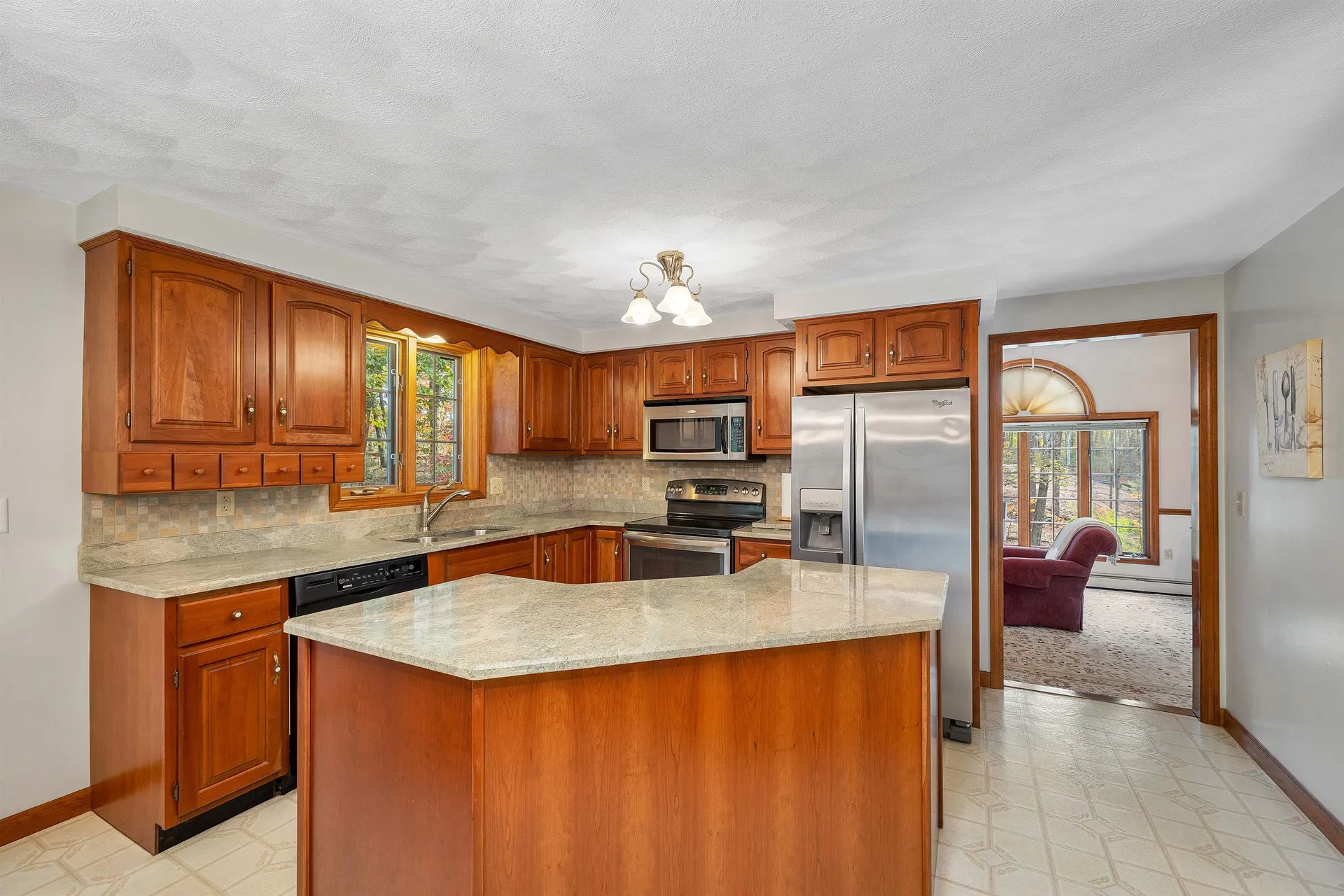 124 Kendall Pond Road Windham NH 03087