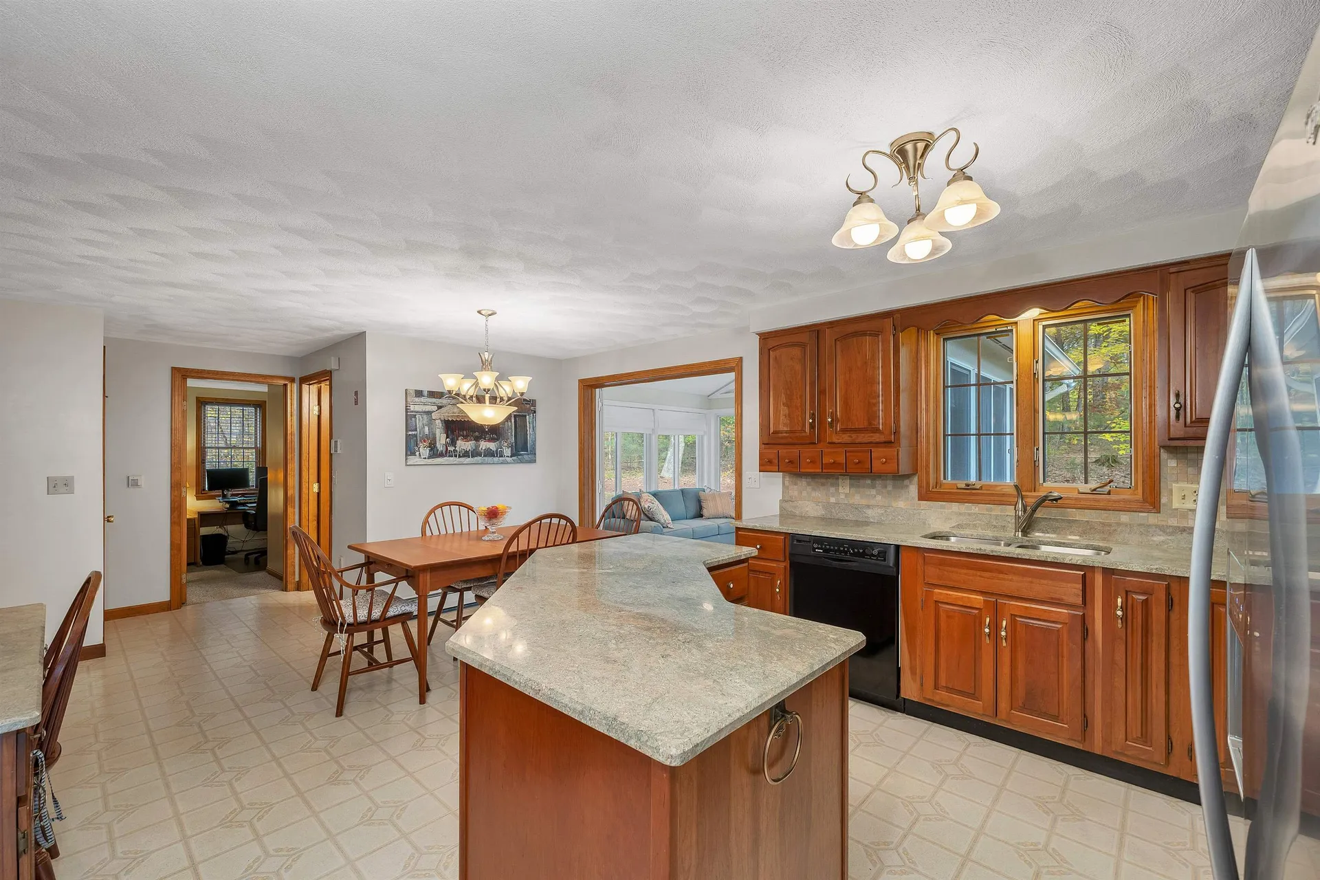 124 Kendall Pond Road Windham NH 03087