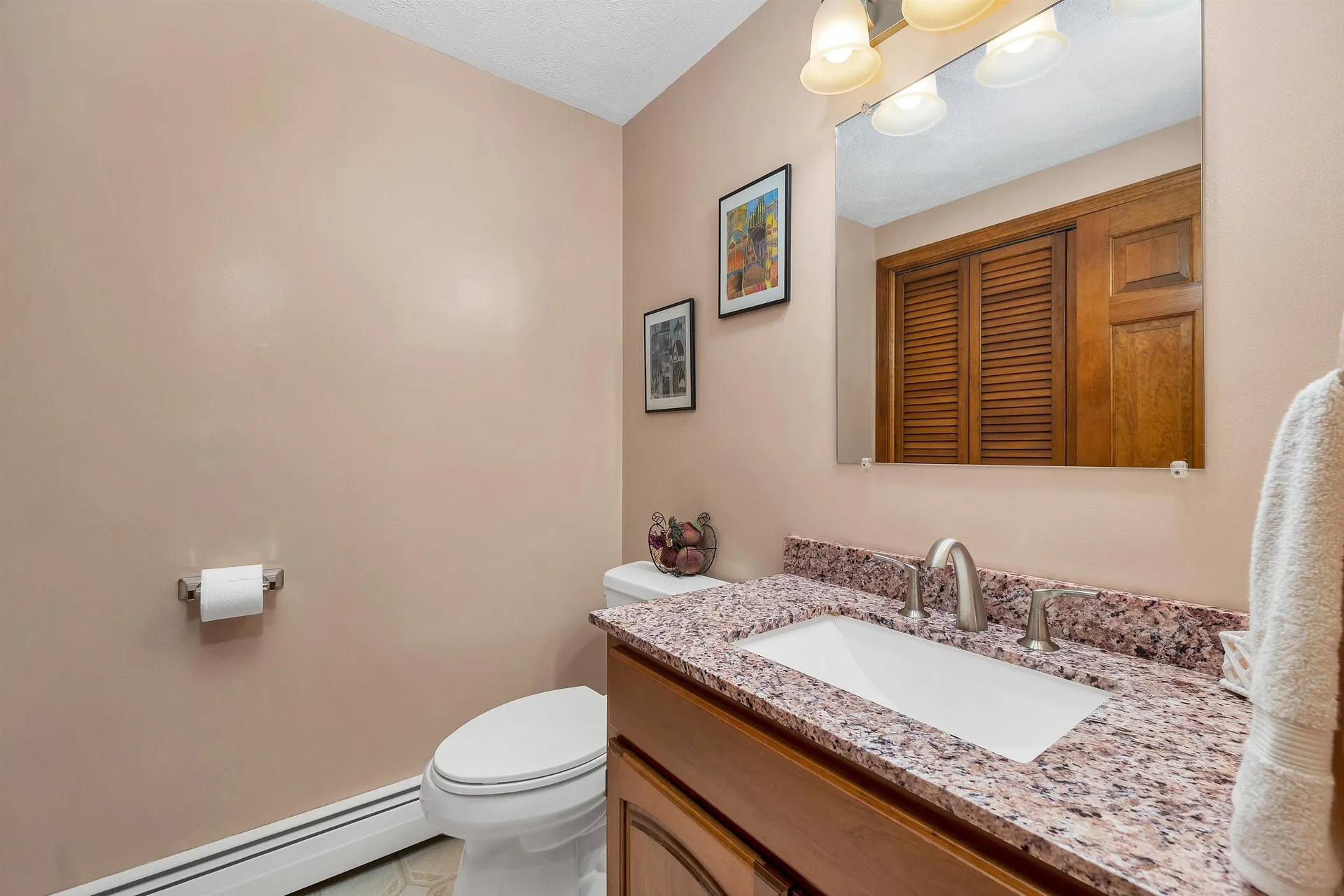 124 Kendall Pond Road Windham NH 03087