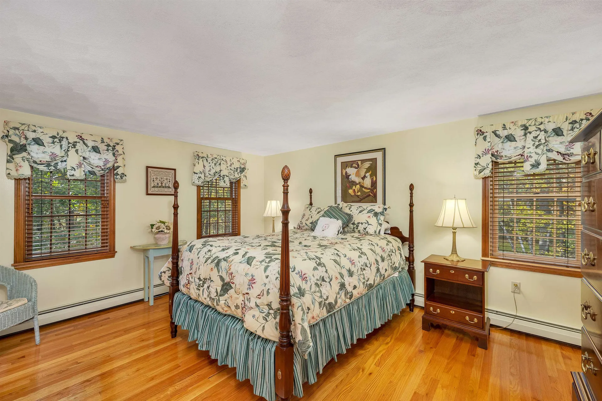 124 Kendall Pond Road Windham NH 03087