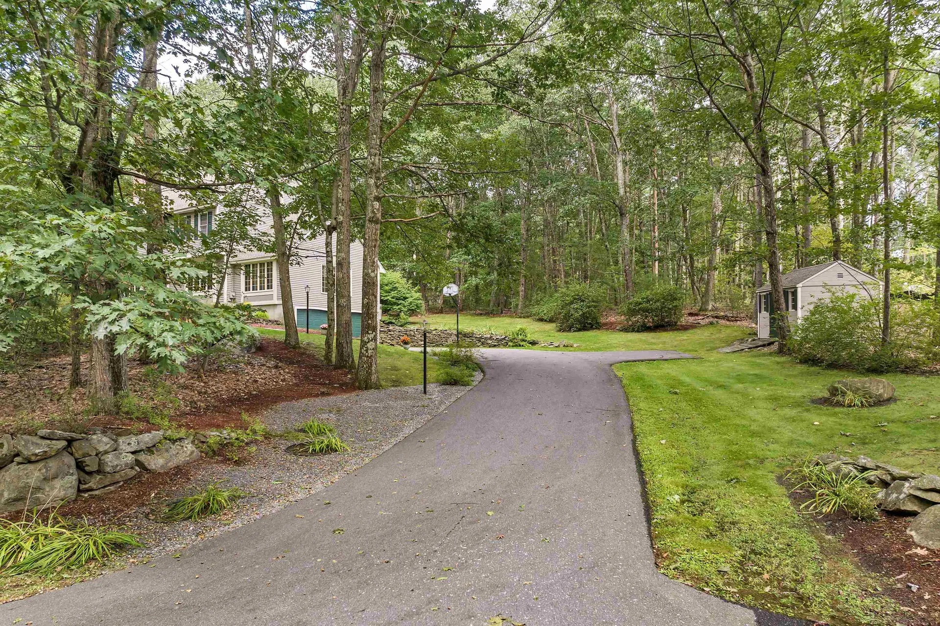 124 Kendall Pond Road Windham NH 03087