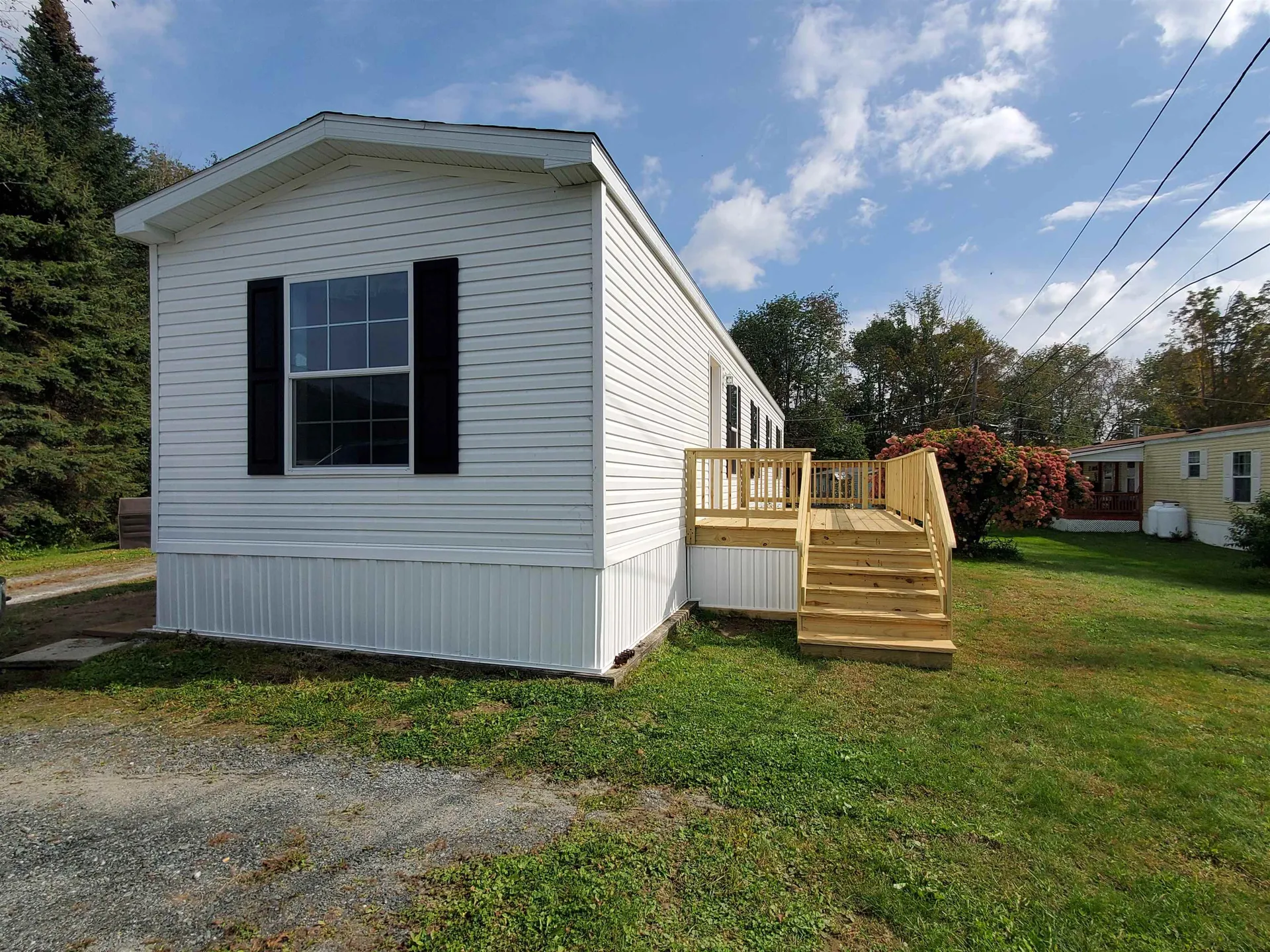 17 Currier Park Lebanon NH 03766