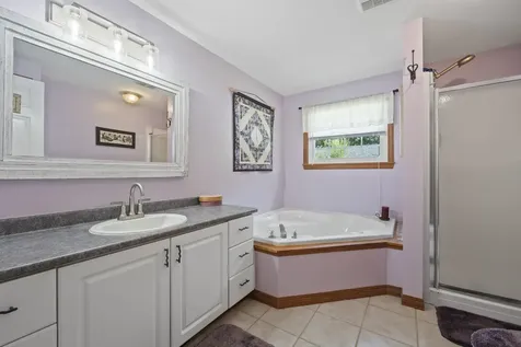 18 Nicole Street Rochester NH 03867