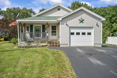 18 Nicole Street Rochester NH 03867