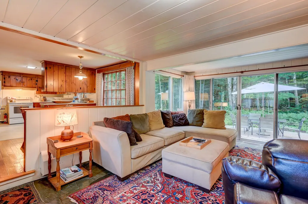 510 Hurricane Mountain Road Conway NH 03860