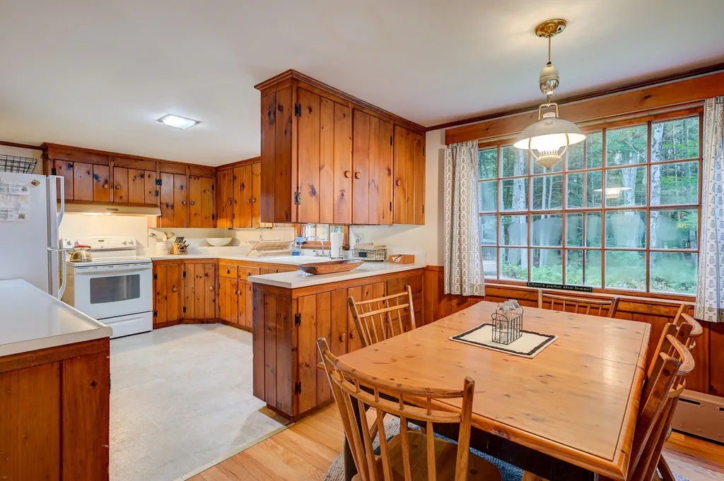 510 Hurricane Mountain Road Conway NH 03860