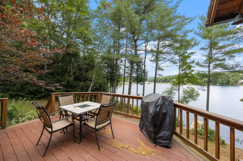 72 Circle Point Road Sanbornton NH 03269