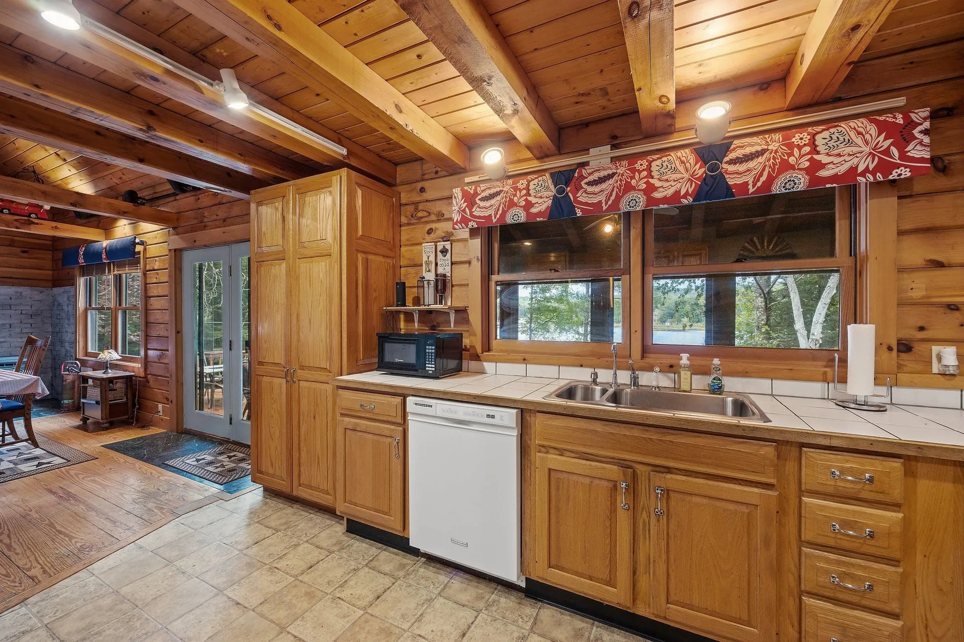 72 Circle Point Road Sanbornton NH 03269