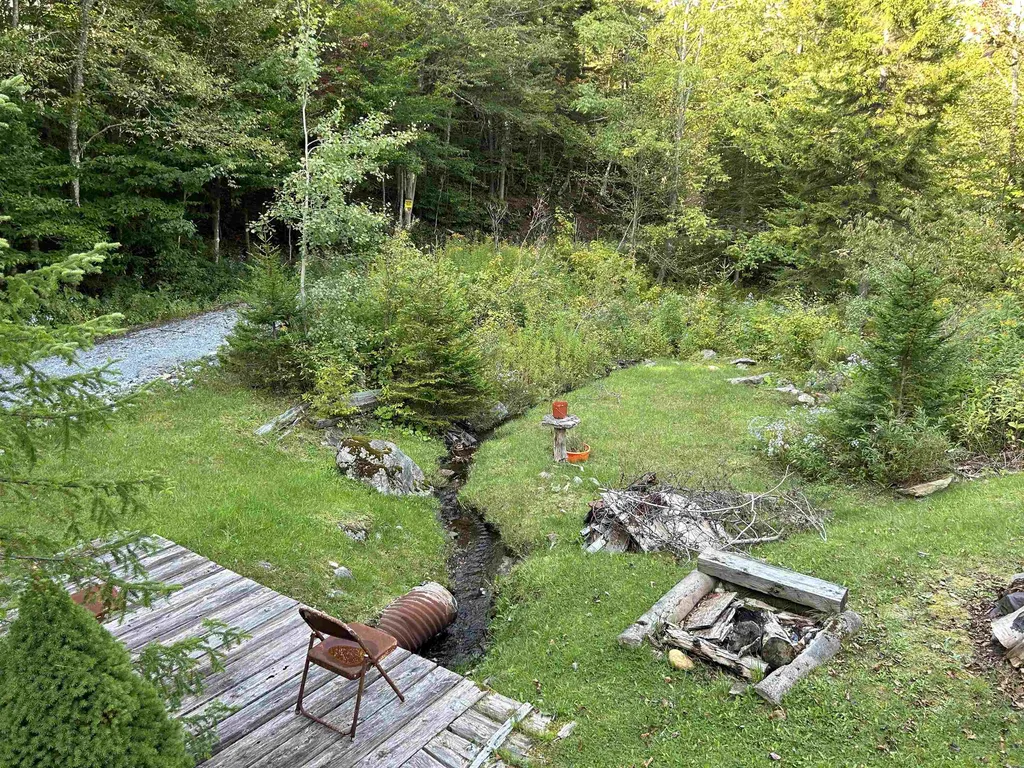 6923 Vt Route 9 Woodford VT 05201