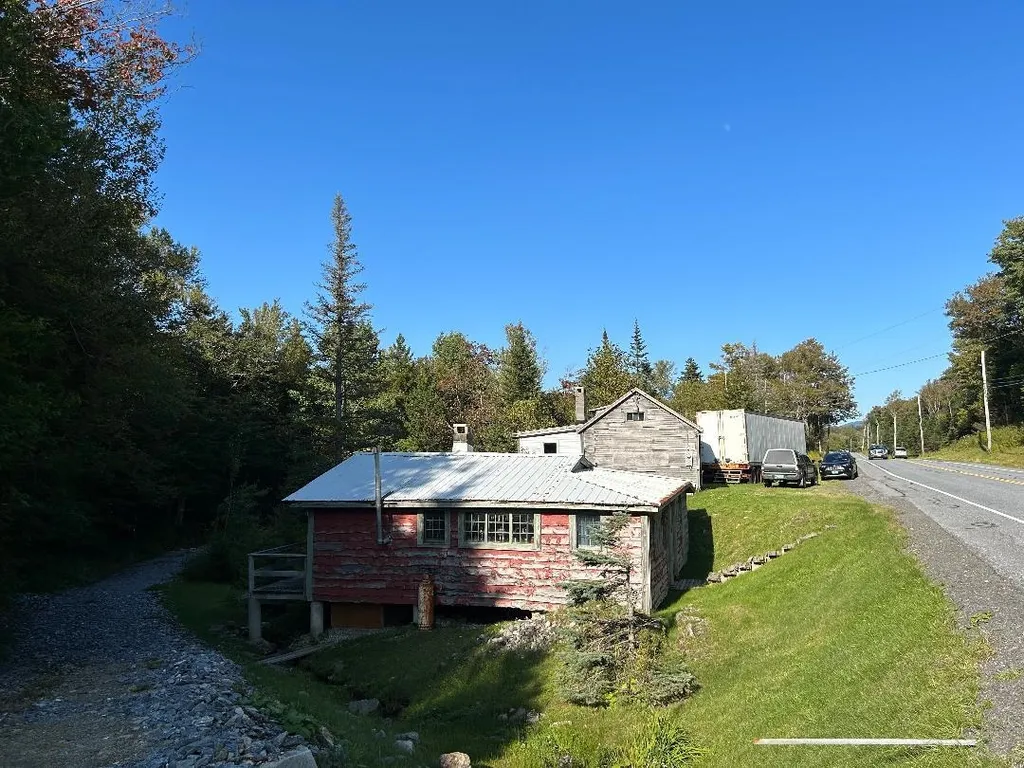 6923 Vt Route 9 Woodford VT 05201